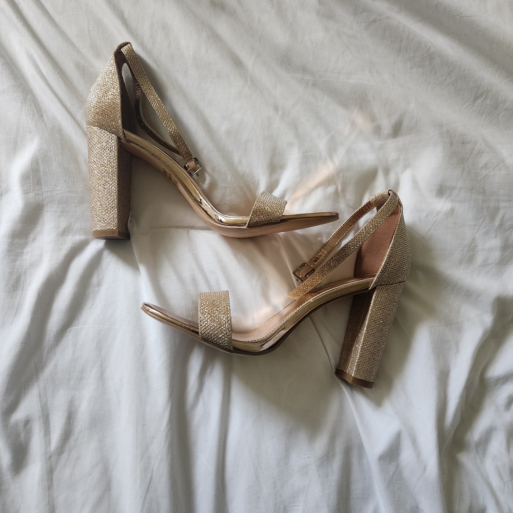 Herstyle Gold Glamorous Heels